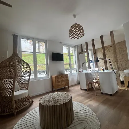 Apartment Arthus Thamarys *